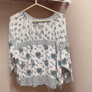 Women’s 3/4 sleeve floral blouse teal and white large